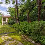 The Camelia, Our With View, Private Bathroom And Dedicated Parking At The Isabella